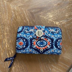 vera bradley wallet